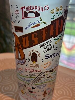 “Austin” frosted 12oz glass- NWT
CatStudio 2017 design